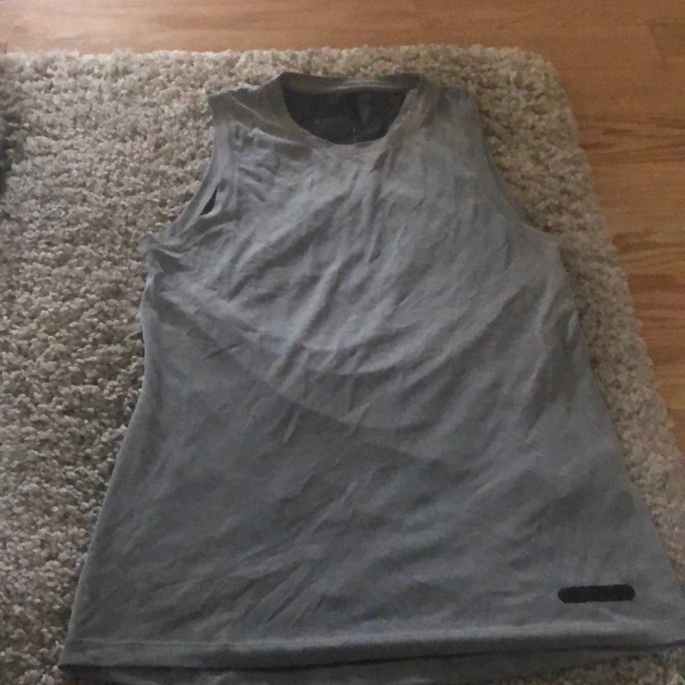 Under armour tank top